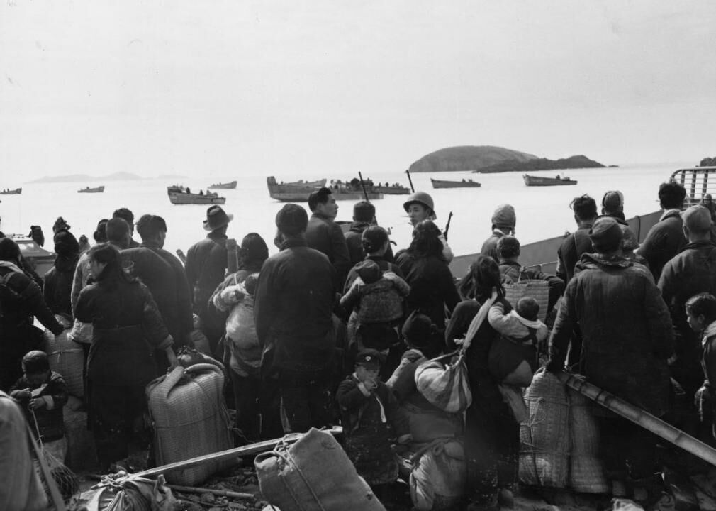 1955: Navy helps evacuate Chinese Nationalist soldiers
